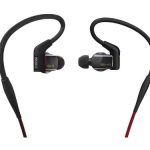 なんでSONYのイヤホンて耳から飛び出すデザインなの?