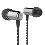 EARNiNEの独自BA搭載イヤホン「EN120」が低価格なのに超良音だと話題に