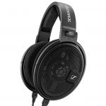 SennheiserのヘッドホンHD660S購入。iPadと繋げられるアンプでオススメってある?