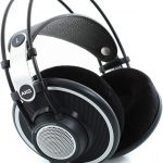 【オーストリア発】AKGのヘッドホンは最高だな。目を閉じると音楽の都ウィーンを感じられる